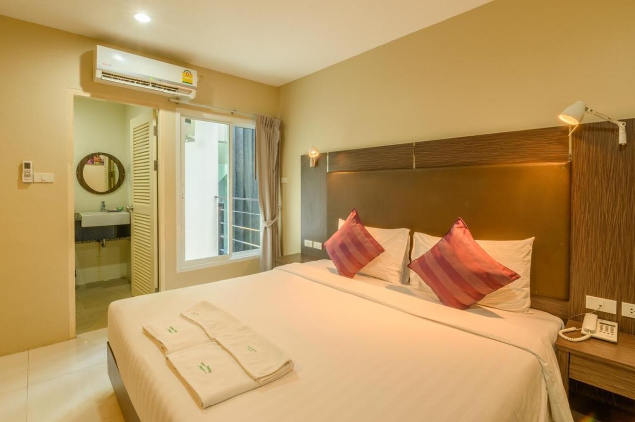 Khao Rang Place Phuket Exterior foto